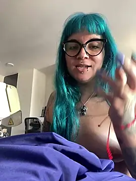 madammedalia online show from June 18, 2026, 3:27 pm