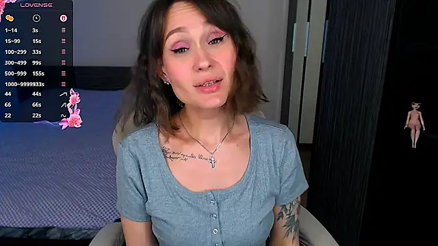 Snapshot of MelLovell chatting on June 30, 2026, 8:32 pm MelLovell online show from June 30, 2026, 8:32 pm