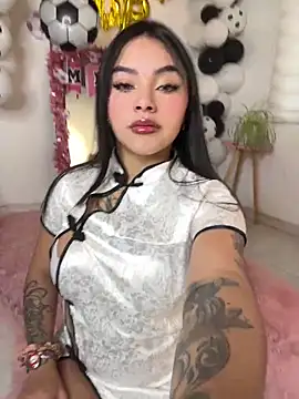 mia zafirr online show from June 18, 2026, 9:30 pm