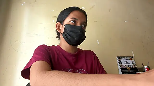 yuna luxy online show from June 19, 2026, 7:56 am