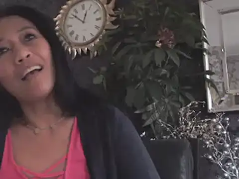 Snapshot of Hornygirltheone chatting on December 4, 2024, 11:52 am Hornygirltheone online show from December 4, 2024, 11:52 am