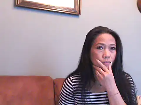 Snapshot of Hornygirltheone chatting on February 27, 2025, 2:54 pm Hornygirltheone online show from February 27, 2025, 2:54 pm