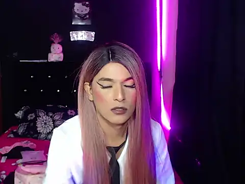 madame kitty online show from July 14, 2026, 3:11 am