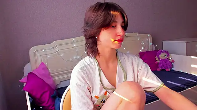 Carolina Lu online show from July 17, 2026, 1:12 am