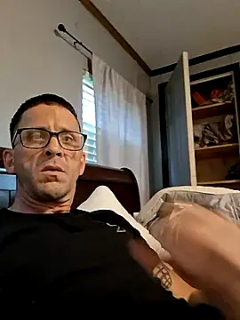 Snapshot of zigblake chatting on June 17, 2026, 10:21 pm zigblake online show from June 17, 2026, 10:21 pm