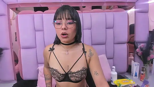 roxane vega online show from July 15, 2026, 4:34 pm