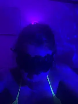 VeiledVixxen online show from July 15, 2026, 1:55 am