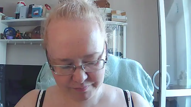 Viola27 online show from July 24, 2026, 7:28 am