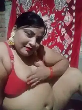 Hottie riya01 online show from June 14, 2026, 5:59 pm