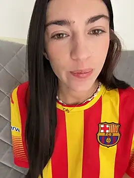 adrianaasoler online show from June 9, 2026, 9:32 am