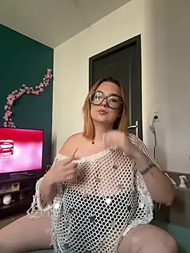 alexia tacrush online show from June 30, 2026, 4:08 pm
