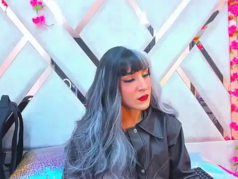Snapshot of georgina_gio1 chatting on June 21, 2026, 5:21 am georgina gio1 online show from June 21, 2026, 5:21 am