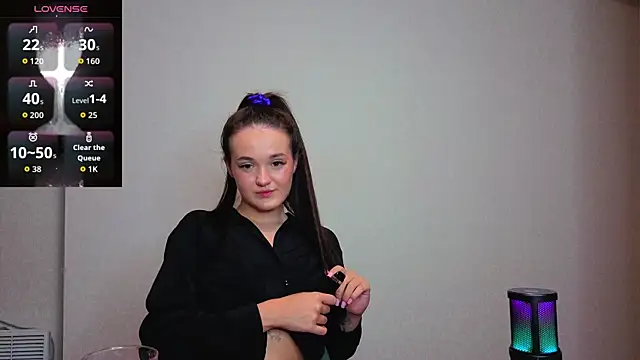 Snapshot of Milky_Lily_ chatting on July 2, 2026, 9:48 am Milky Lily online show from July 2, 2026, 9:48 am