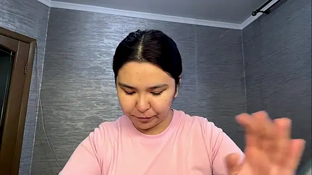 takatsukisenn online show from June 14, 2026, 2:19 pm