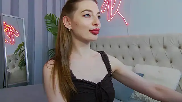 Snapshot of NicolSkye chatting on June 12, 2026, 1:54 pm NicolSkye online show from June 12, 2026, 1:54 pm