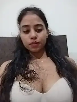 Nikitahot83 online show from June 19, 2026, 6:01 pm