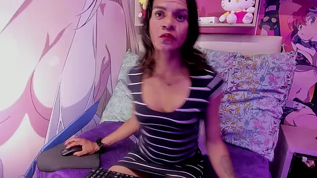 Valentinalennox online show from June 13, 2026, 3:37 am