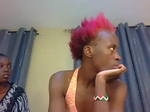 Snapshot of Queen_tatianaa chatting on June 17, 2026, 1:45 pm Queen tatianaa online show from June 17, 2026, 1:45 pm