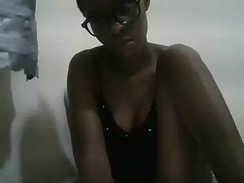 Snapshot of Sweetpother chatting on June 12, 2026, 11:57 pm Sweetpother online show from June 12, 2026, 11:57 pm