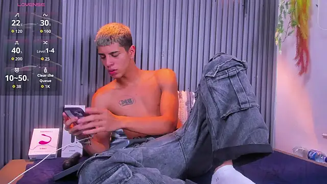 Tyler Noir online show from June 13, 2026, 12:36 pm