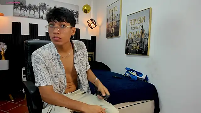 Jake Falcon online show from June 12, 2026, 11:20 am
