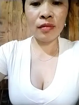 Snapshot of Lya_hott chatting on June 14, 2026, 5:31 am Lya hott online show from June 14, 2026, 5:31 am