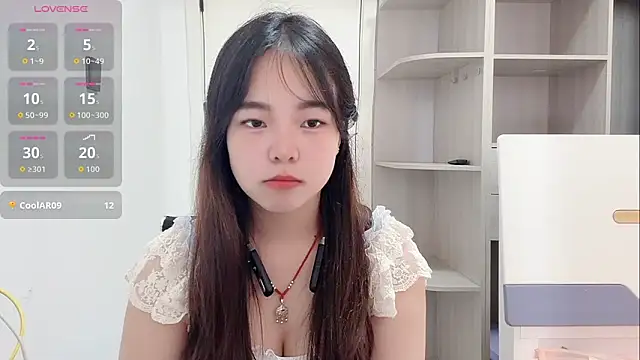 Snapshot of hellokiki99 chatting on June 14, 2026, 2:24 am hellokiki99 online show from June 14, 2026, 2:24 am