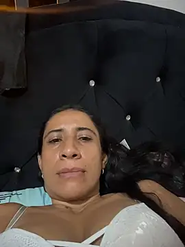 Snapshot of paolaqueenxx chatting on June 14, 2026, 10:06 am paolaqueenxx online show from June 14, 2026, 10:06 am