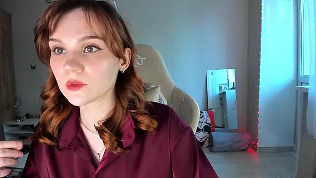 Snapshot of amelia_braun chatting on June 14, 2026, 2:46 am amelia braun online show from June 14, 2026, 2:46 am