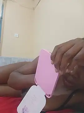 Snapshot of _Okut chatting on July 7, 2026, 6:47 am Okut online show from July 7, 2026, 6:47 am