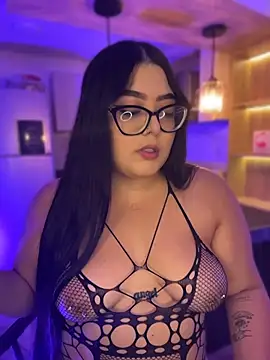 Lau  Garcia online show from July 14, 2026, 4:17 am