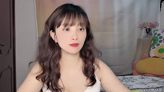 Snapshot of Yesqiko chatting on June 18, 2026, 5:41 am Yesqiko online show from June 18, 2026, 5:41 am