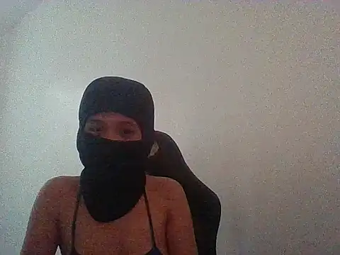 ellaloved online show from July 15, 2026, 8:19 am