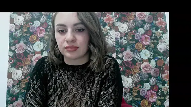 MaraJennyfer online show from July 3, 2026, 10:16 pm