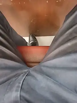 Hot Sexy Sk online show from June 18, 2026, 9:36 am