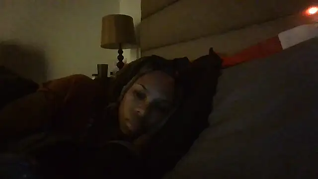 Opal Rainbow online show from November 28, 2025, 12:08 pm