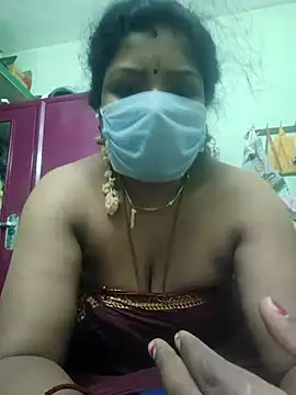 Snapshot of tamil-kamakanni chatting on July 3, 2026, 10:54 am tamil-kamakanni online show from July 3, 2026, 10:54 am