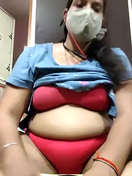 Hot Darling001 online show from July 17, 2026, 3:57 am
