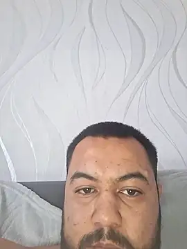 djonizm1 online show from June 30, 2026, 4:52 pm