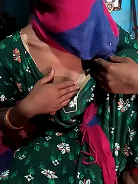 sexyparvati2344 online show from July 3, 2026, 8:10 am