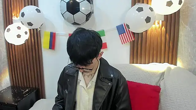 Snapshot of King_Luxury1 chatting on June 26, 2026, 12:09 pm King Luxury1 online show from June 26, 2026, 12:09 pm