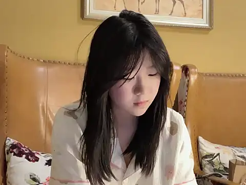 shuhan-888 online show from June 23, 2026, 11:30 am