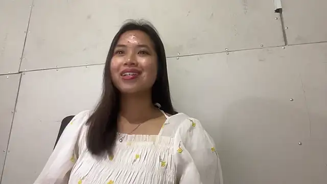 Snapshot of StasiaYavorsky chatting on June 19, 2026, 12:37 am StasiaYavorsky online show from June 19, 2026, 12:37 am