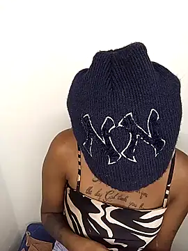 Virgin shawrie online show from June 17, 2026, 4:52 pm