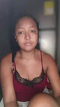 HeLiSa69ebony online show from June 18, 2026, 7:40 pm