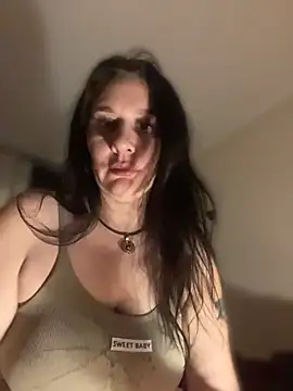 VelvetDawn online show from July 8, 2026, 7:18 pm