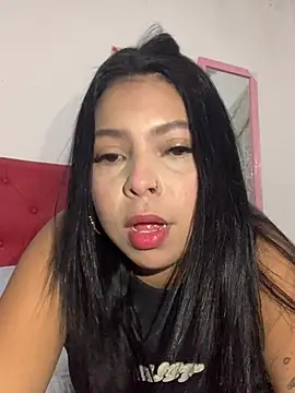 Snapshot of Emilygomez_19 chatting on June 21, 2026, 4:48 am Emilygomez 19 online show from June 21, 2026, 4:48 am