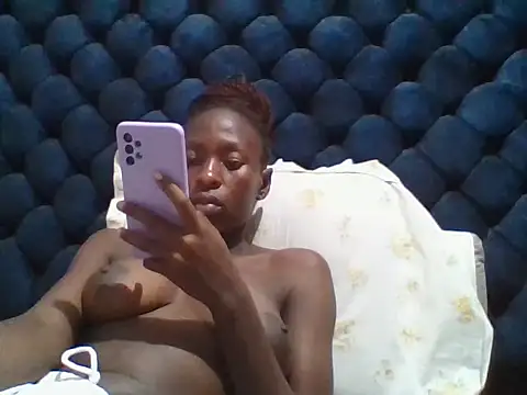 Snapshot of Honeybiscuitt chatting on June 30, 2026, 9:38 pm Honeybiscuitt online show from June 30, 2026, 9:38 pm