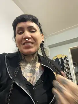 PamVamp online show from June 20, 2026, 7:49 pm