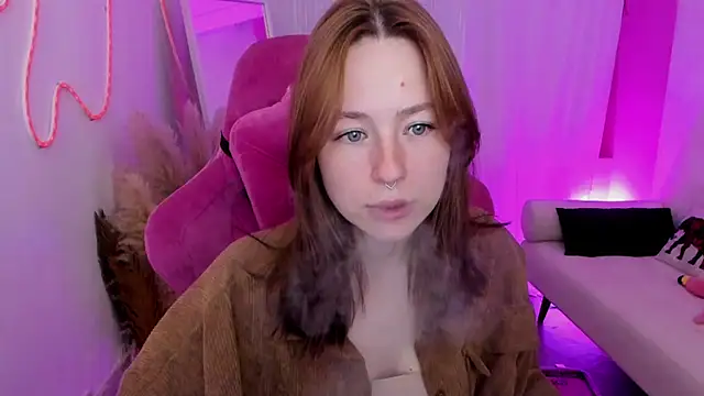 DamnWitchh online show from June 29, 2026, 8:31 am